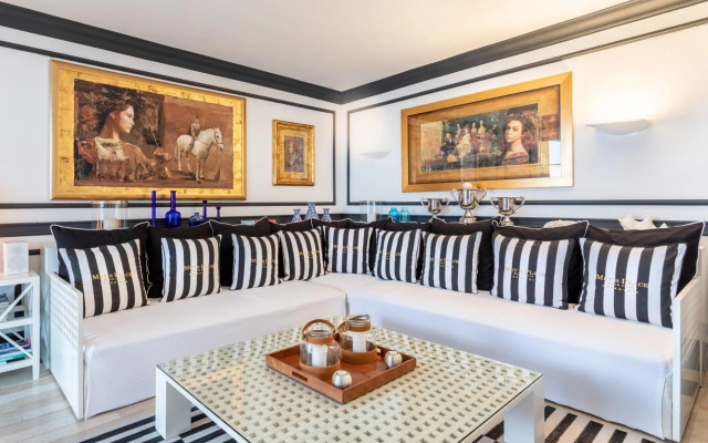 Villa Mey's Place On The Beach