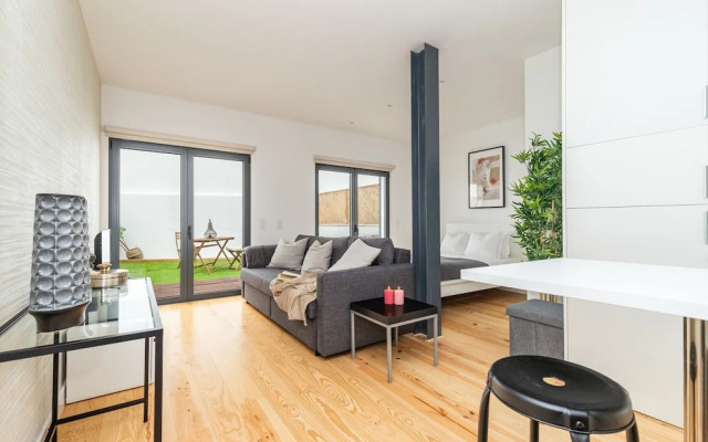 Belem Design 06 by Homing