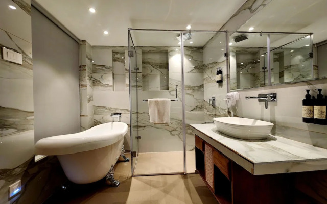 Regenta Waterfront Resort Dapoli