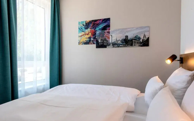 JaHotel