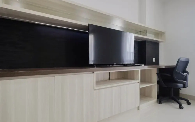 Luxury Studio Room at Azalea Suites Apartment