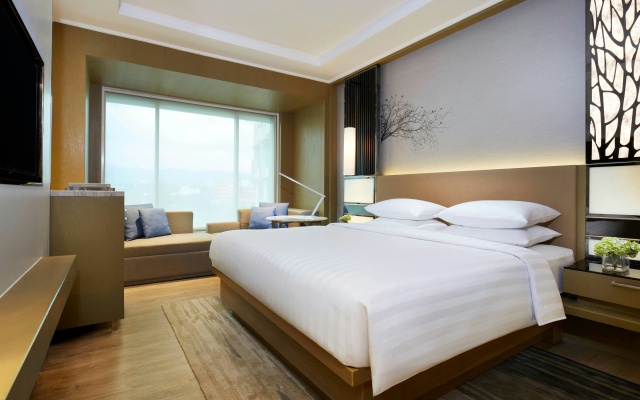 Courtyard by Marriott Bandung Dago – Guest Rooms – Bandung