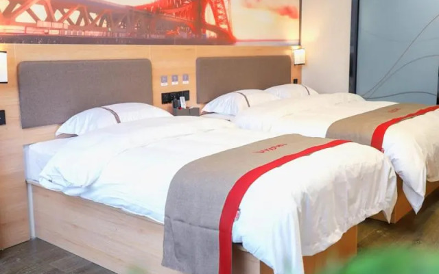 Thank Inn Hotel Shaanxi Yuncheng Ruicheng County Dongmao Plaza