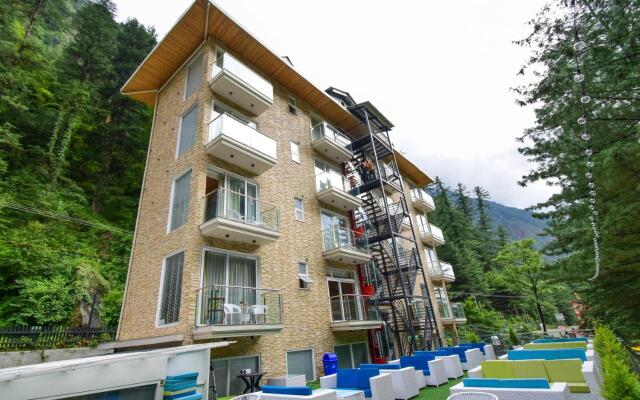 Moksha Riverside Resort Kasol