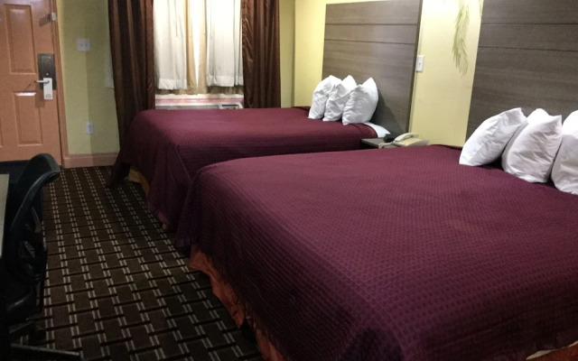 Luxury Inn and Suites Seaworld Lackland