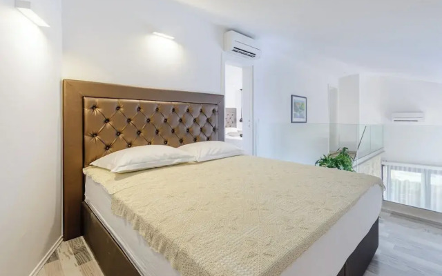 Villa Stone Pearl