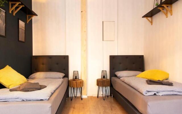 Rooms4ring@ Nürburgring Industrial Design House