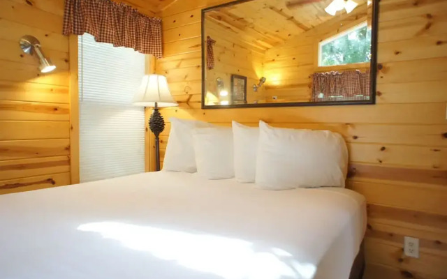 Williamsburg Campground