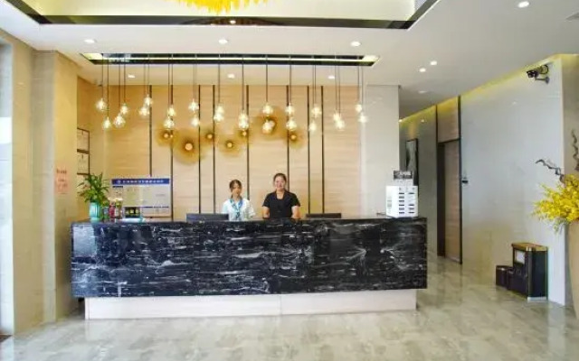Taishan Iron Boat Seaview Hotel