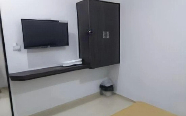 Hotel Relax AC Dormitory