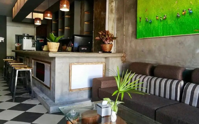 Lao Huk Bed and Cafe - Hostel