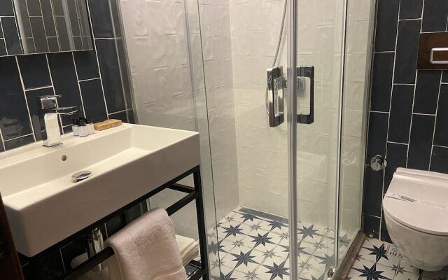 Dionysos 1789 Boutique-hotel