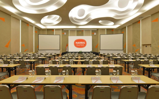 HARRIS Hotel & Conventions Ciumbuleuit Bandung