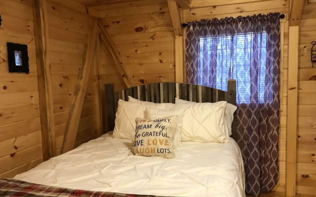 Riverside Cabin - 1 Br Cabin