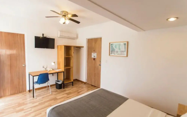 Hostal Tres Central