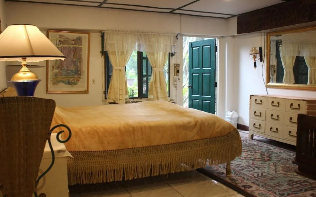 The Stove House Hang Dong Chiang Mai