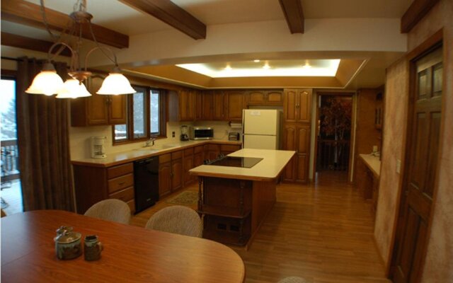 Wildwood Inn