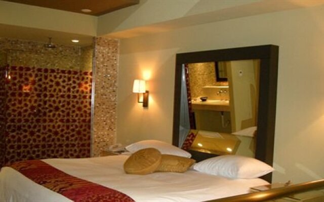 Aladdin Hotel Miami