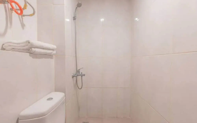 RedLiving Apartemen Grand Kamala Lagoon - Kita Pro Tower Barclay North