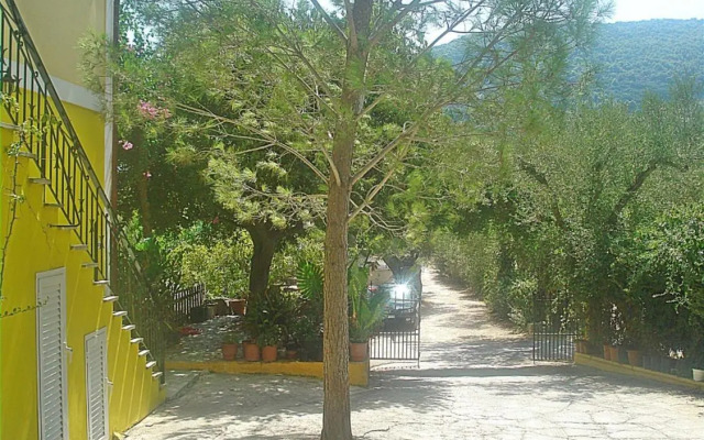 Villa Theodora