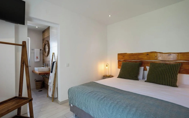 Coral Botique Suites