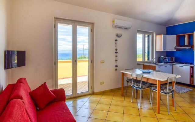 Stunning Apartment in Briatico With Wifi and 2 Bedrooms