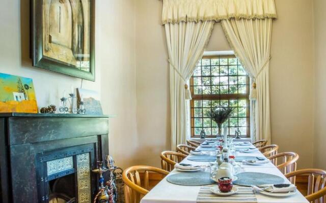 88 Baron van Reede Guesthouse