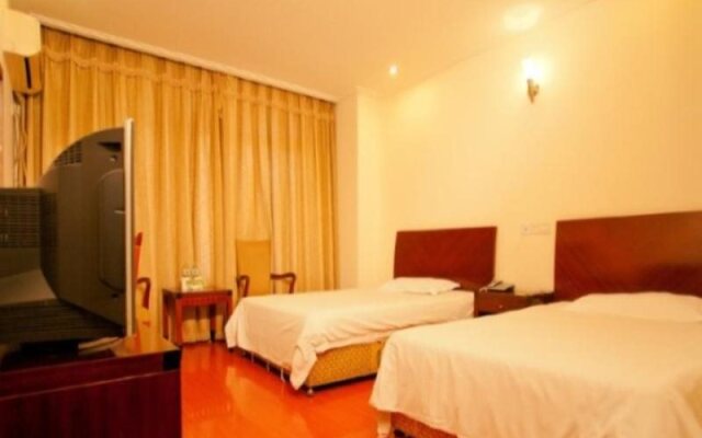GreenTree Alliance Nanjing HanzhonGMEn Subway Station Hotel