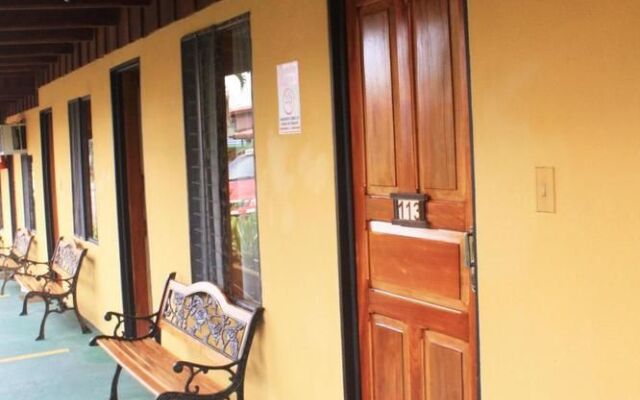 Hotel Arenal Rossi