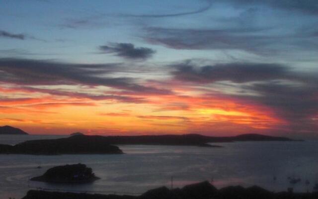 Seaview Hvar Blue