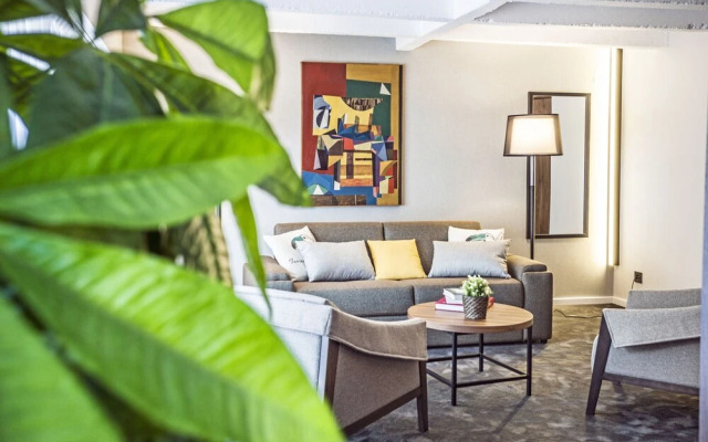 Nomad Luxury Suites