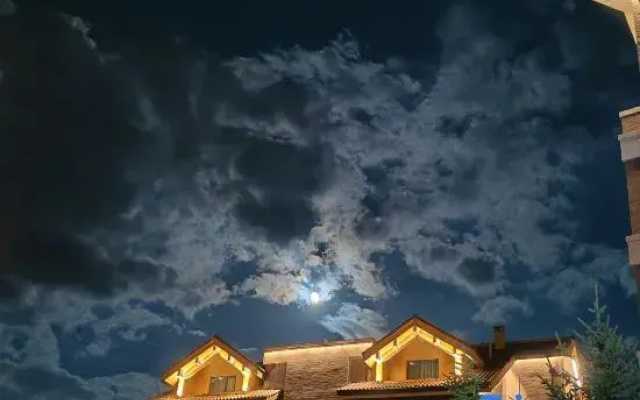 Xiadonglai Apartment (Cuiyun Mountain Galaxy Ski Resort)