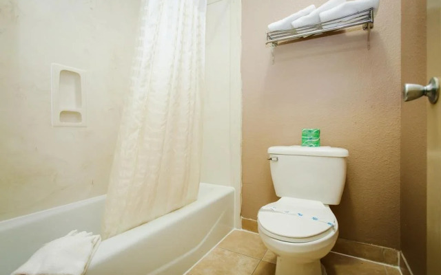 Scottish Inn & Suites