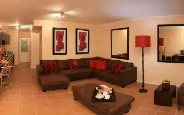 La Loggia Gateway Apartments