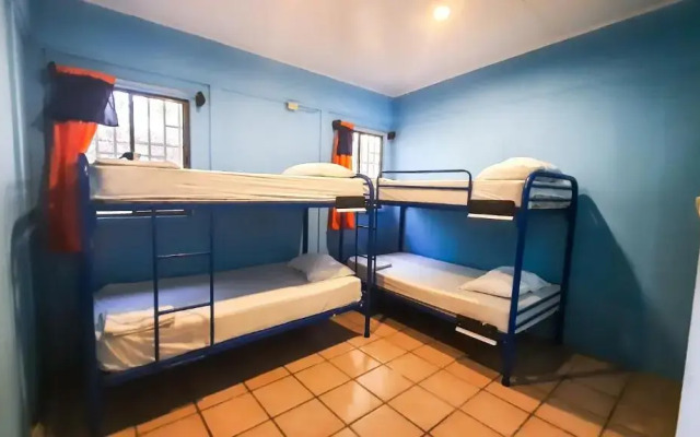 Hola Ola Hostel