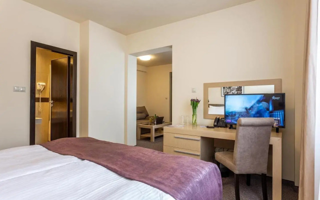 Sofia Palace Hotel by Hmg