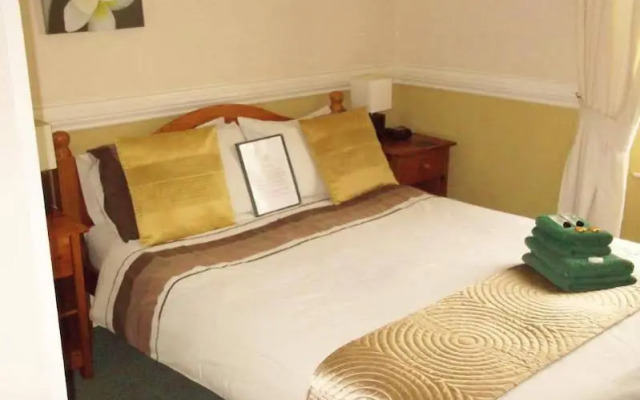 Wayfarer Guest House