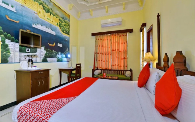 Palm tree serviced apartments