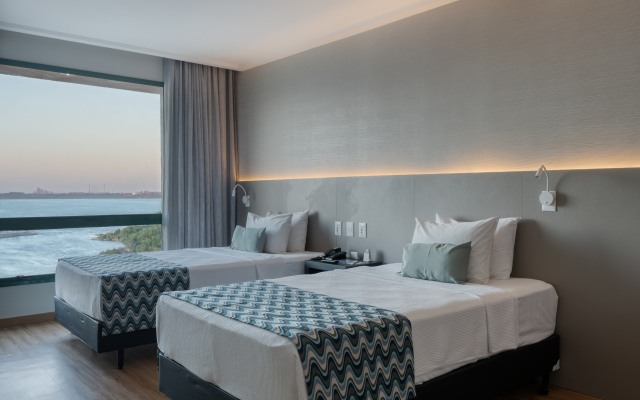 Four Towers Hotel