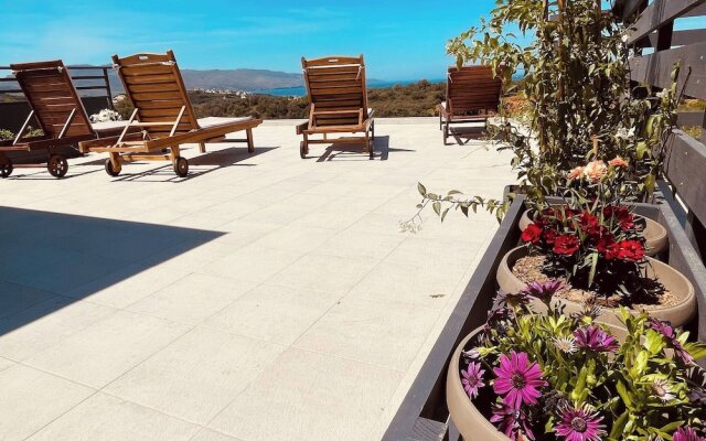 Phaedra House For Relaxing Holidays Near Platanias