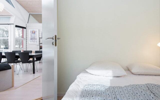 6 Person Holiday Home in Vemb-by Traum