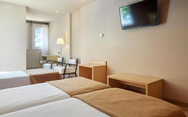 Iraipe Santuario De Arantzazu Hotel