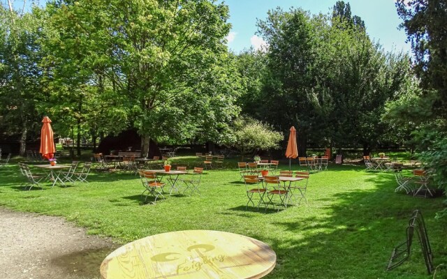 Amazing Apartment in Lübstorf With 1 Bedrooms