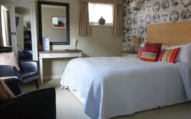 The Old Borough Arms