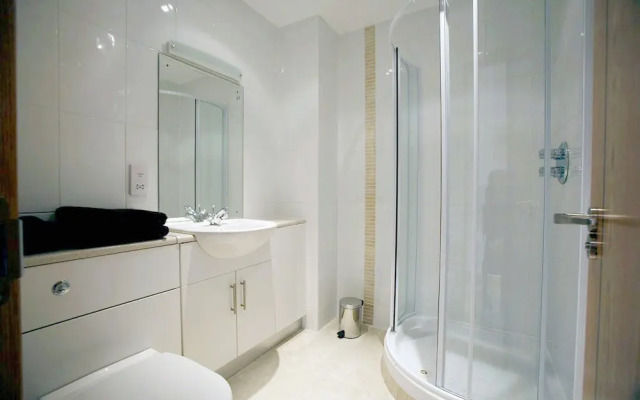 St Angela’s Lakeside Aparthotel