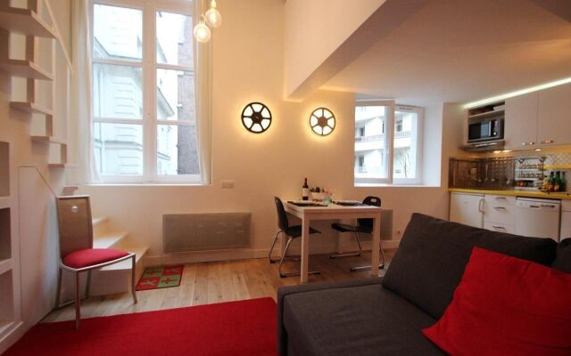 1Br Apartment In Paris, Beautiful Duplex Peb Rgb 82550