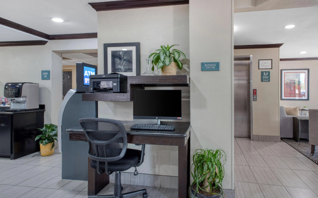 Best Western Webster Hotel, Nasa