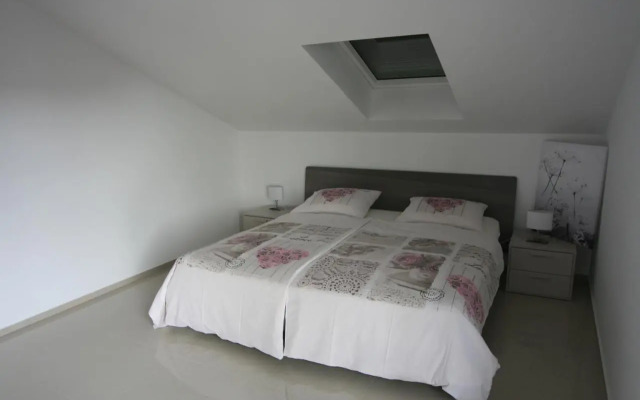 Penthouse No6