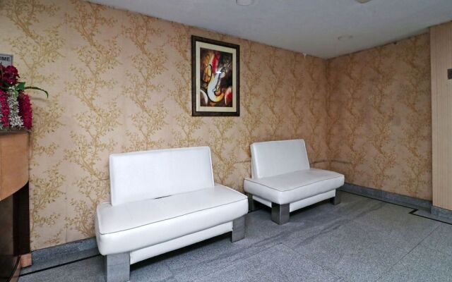 OYO 16893 Hotel Parth Paradise