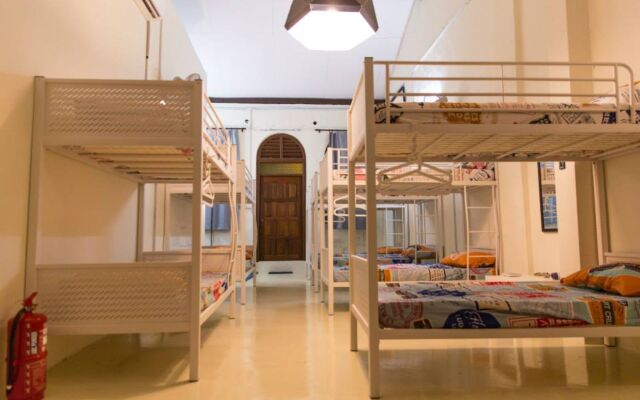 Vloft Backpackers Hostel